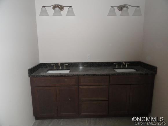 19 Chantilly Drive - Photo 17