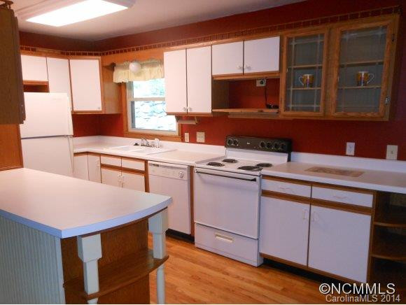 844 Mountain View Drive - Photo 7