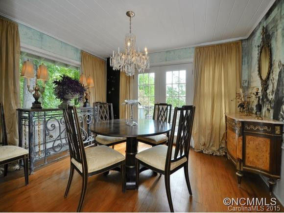 1267 WALKER ROAD - Photo 6