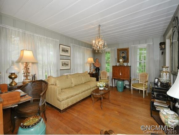 1267 WALKER ROAD - Photo 10