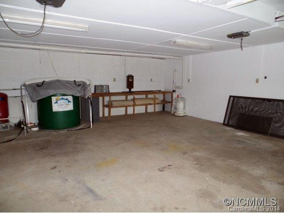 504 Lakeland Dr - Photo 16
