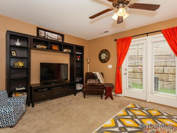 27 Amersham Lane - Photo 5