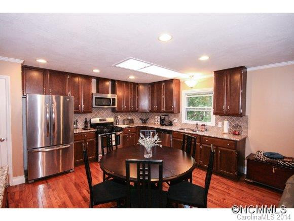 3 Mayfair Pl - Photo 5