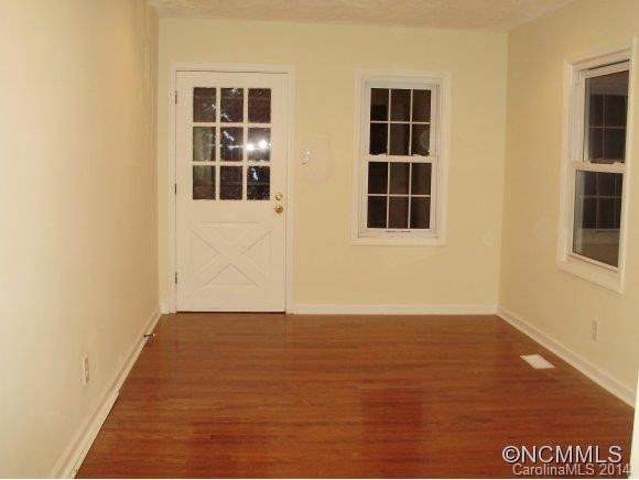 27 Robinson - Photo 13