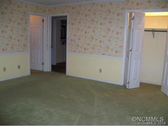 1224 Mountain Laurel Drive - Photo 12
