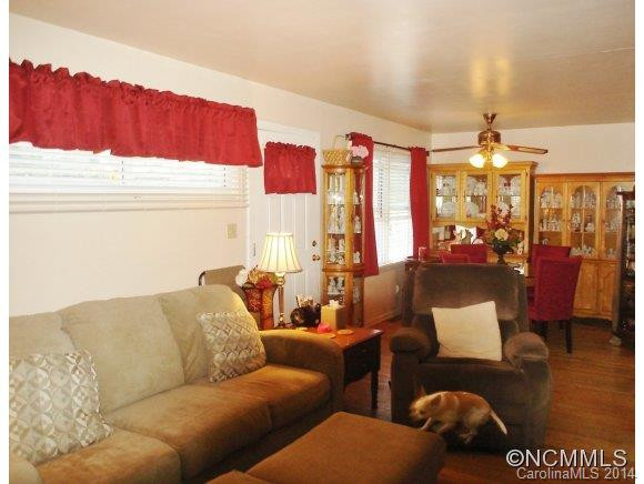 99 RICHMOND HILL DRIVE - Photo 2