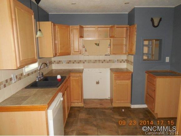 1812 Lower Ridgewood Boulevard - Photo 3