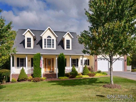 55 CANDLEWOOD DRIVE
