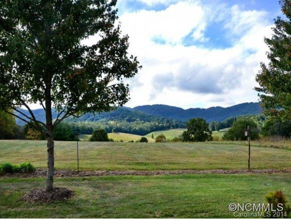 55 CANDLEWOOD DRIVE - Photo 2