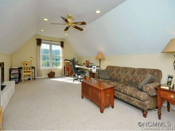 55 CANDLEWOOD DRIVE - Photo 13