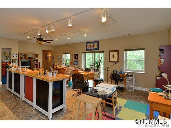 8 Bonnie Brae Drive - Photo 15