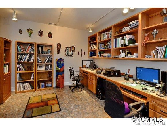 8 Bonnie Brae Drive - Photo 16