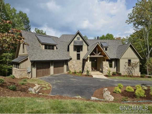 457 BARRINGTON DRIVE