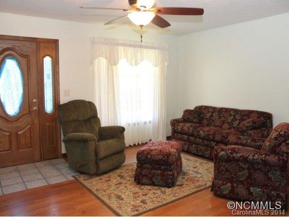 476 JACKSON LOOP ROAD - Photo 5