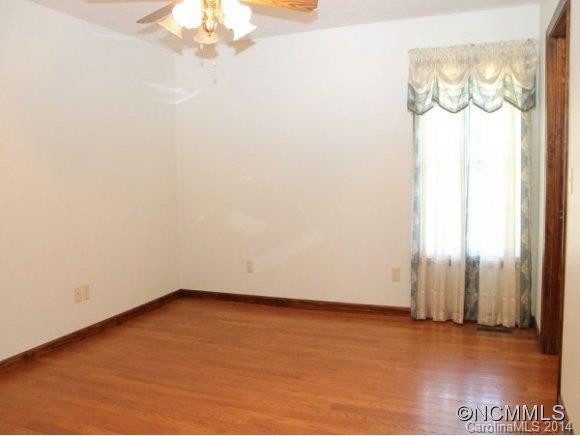 476 JACKSON LOOP ROAD - Photo 10