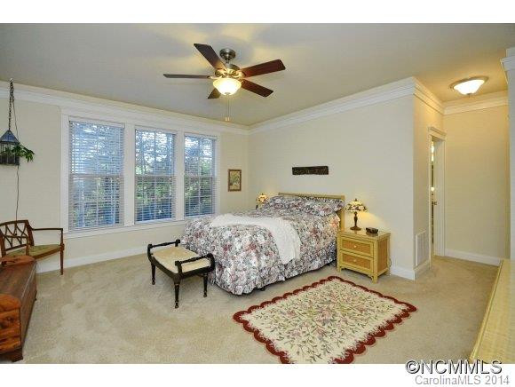 248 Holly Haven Court - Photo 12