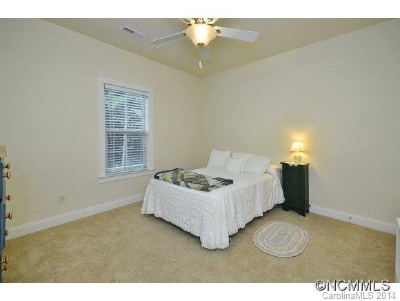 248 Holly Haven Court - Photo 16