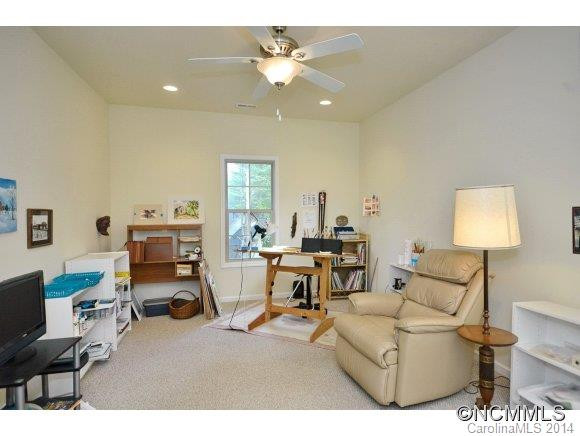 248 Holly Haven Court - Photo 17