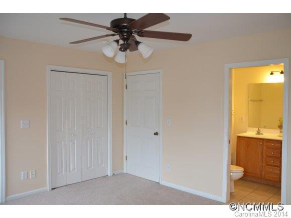 80 Rotunda Circle - Photo 12