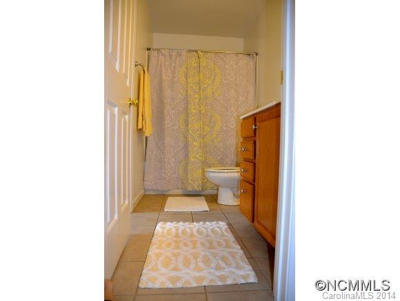80 Rotunda Circle - Photo 8