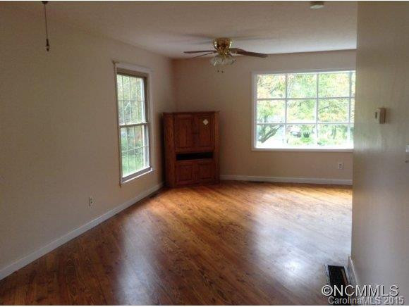 20 Mayfair Drive - Photo 11