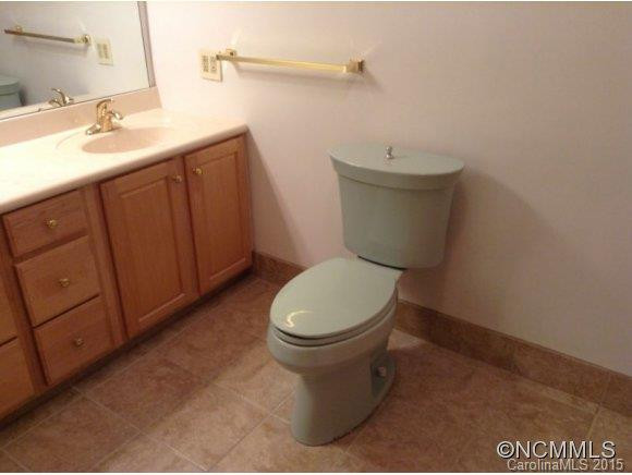 20 Mayfair Drive - Photo 16