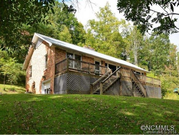 22 PENNY LANE