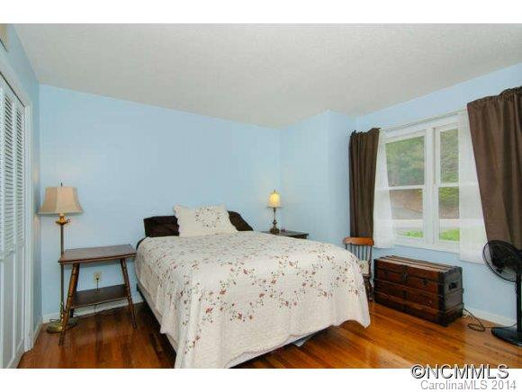 103 WINDWARD DRIVE - Photo 12