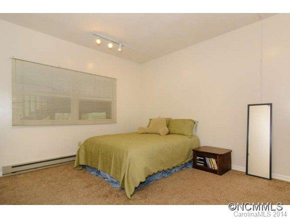 103 WINDWARD DRIVE - Photo 14