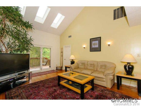 103 WINDWARD DRIVE - Photo 3