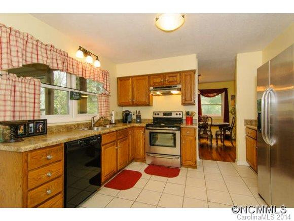 103 WINDWARD DRIVE - Photo 5