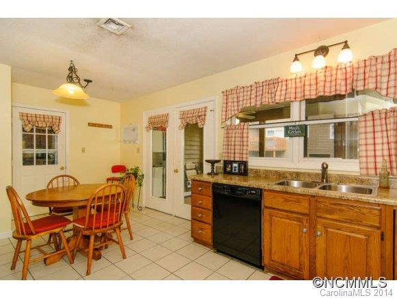 103 WINDWARD DRIVE - Photo 6
