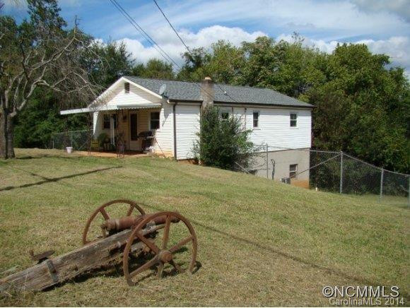 151 Eaves - Photo 22