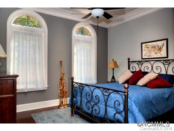 288 Macon Avenue, Unit 107 - Photo 14