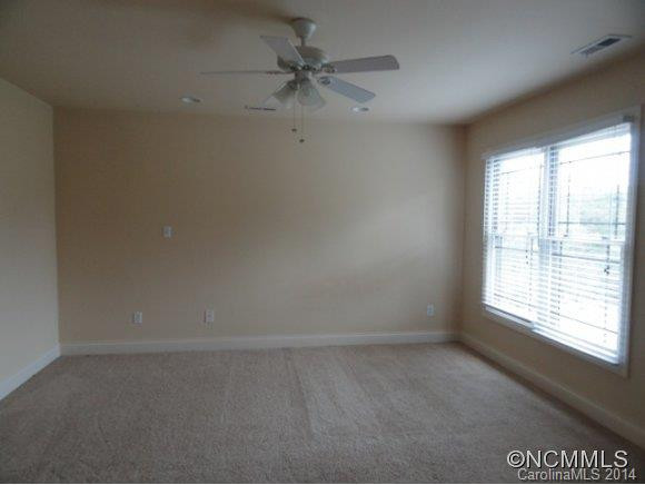 13 Jeff Drive - Photo 10