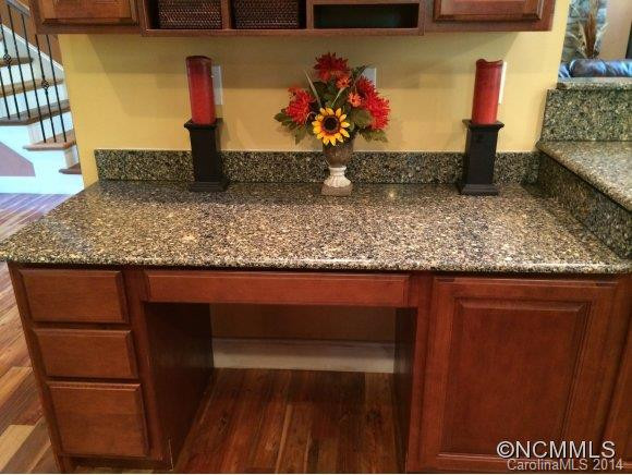 202 Navaho Drive - Photo 11