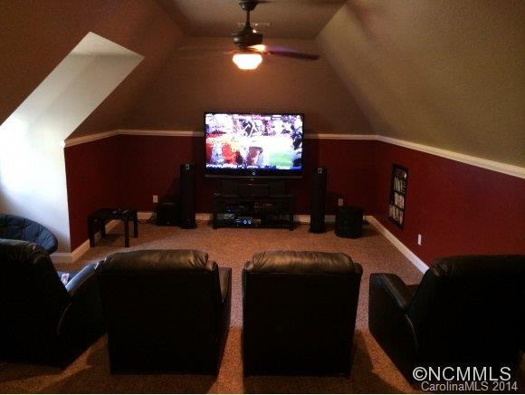 202 Navaho Drive - Photo 13