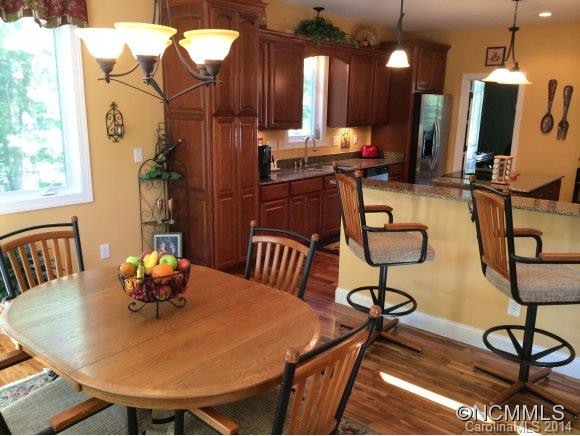 202 Navaho Drive - Photo 5