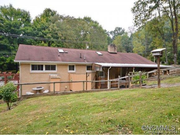 748 East Street - Photo 16