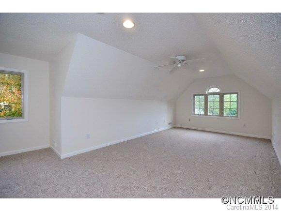 113 Fairway Knoll Drive - Photo 18