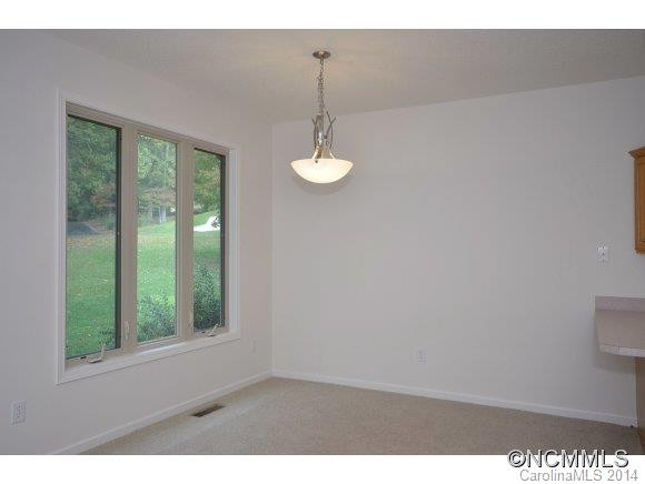 113 Fairway Knoll Drive - Photo 8