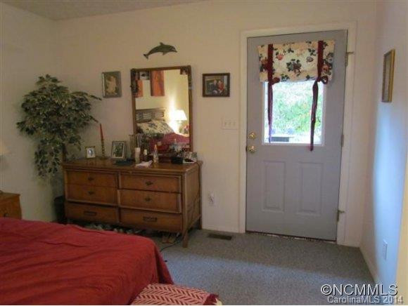 115 Ash Street - Photo 12