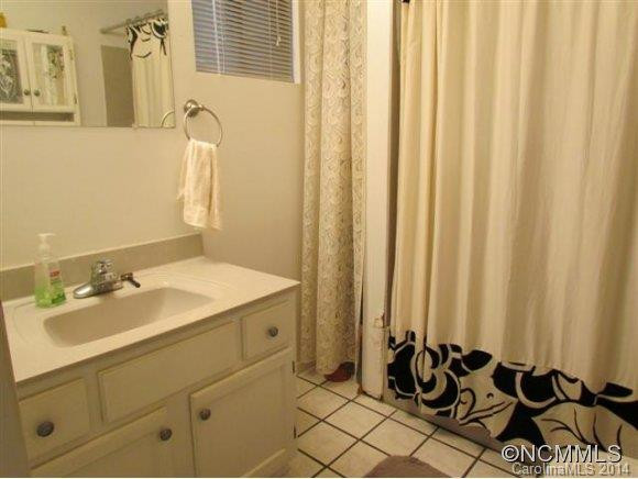 115 Ash Street - Photo 13