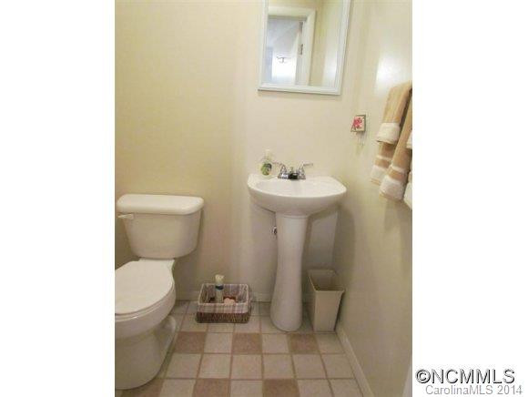 115 Ash Street - Photo 16