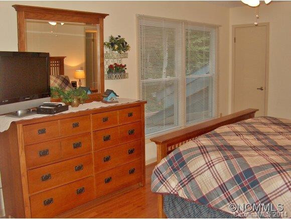 329 RIDDLE COVE ROAD - Photo 14