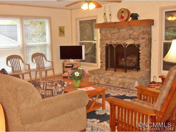 329 RIDDLE COVE ROAD - Photo 9
