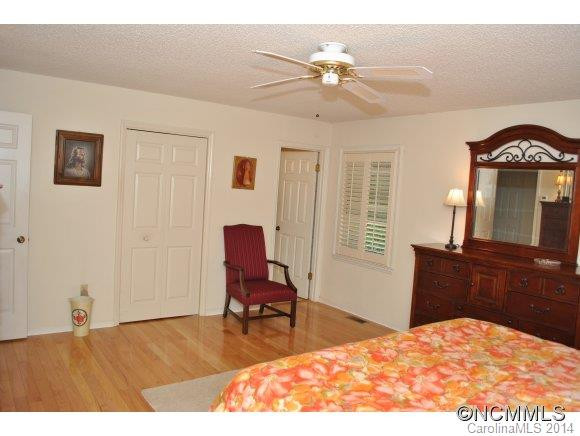 9 Elmwood Ln - Photo 11
