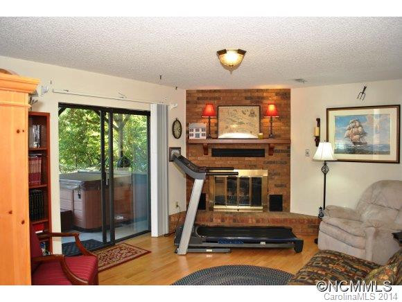 9 Elmwood Ln - Photo 8