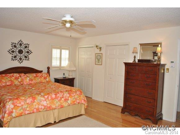 9 Elmwood Ln - Photo 10