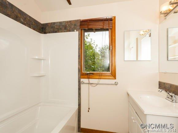 30 Aurora Dr. - Photo 15